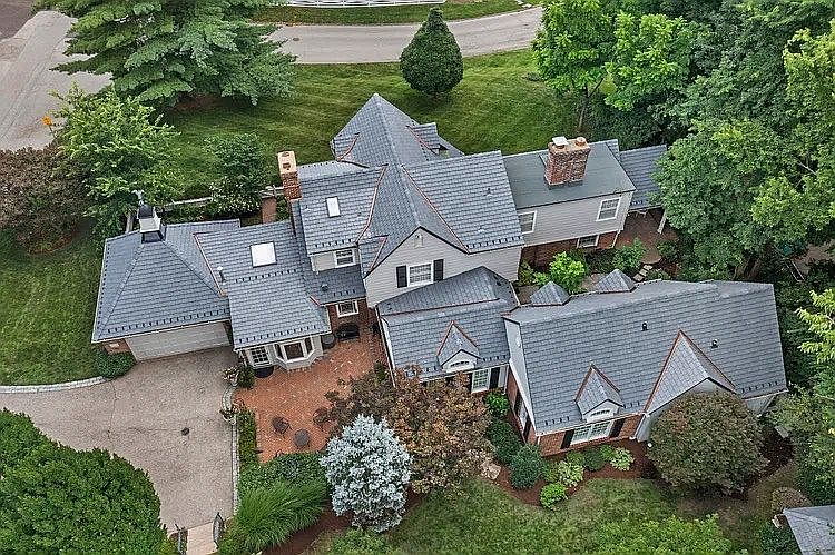 1st image of 17 Devon Rd