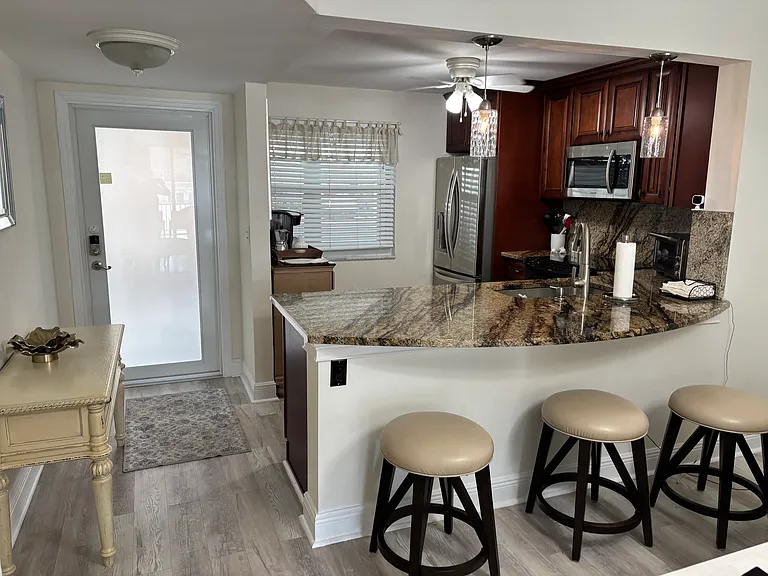 Fully equipted kitchen