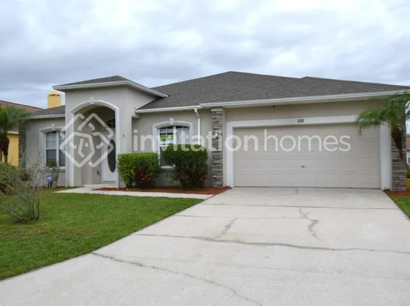 608 Terranova Dr, Winter Haven, FL 33884