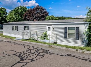 85 Thunderbird Dr, Naugatuck, CT 06770