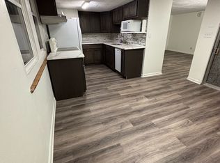 120 S 38th Ave APT 21, Omaha, NE 68131