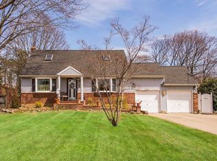 935 E Meadow Ave, North Bellmore, NY 11710