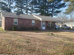 100 James St, England, AR 72046