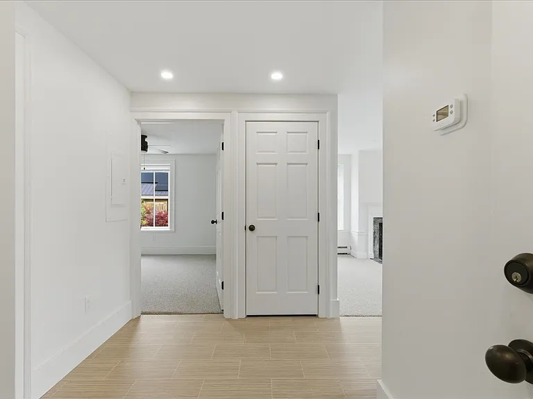 16 Central St #1 — Photo 15