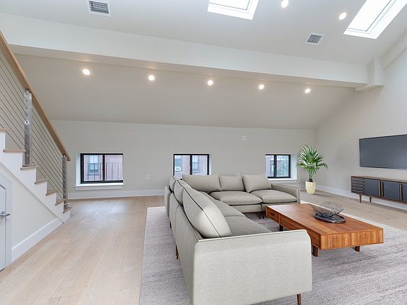 5th image of 577 Mass Ave #4