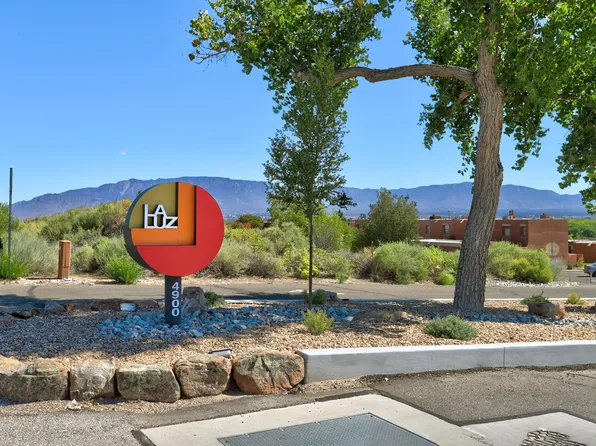 13 Tennis Ct NW, Albuquerque, NM 87120