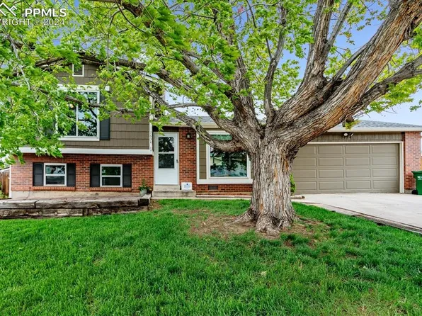1634 S Flanders Way, Aurora, CO 80017