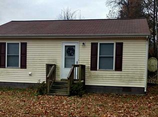 1792 York River Rd, Shacklefords, VA 23156