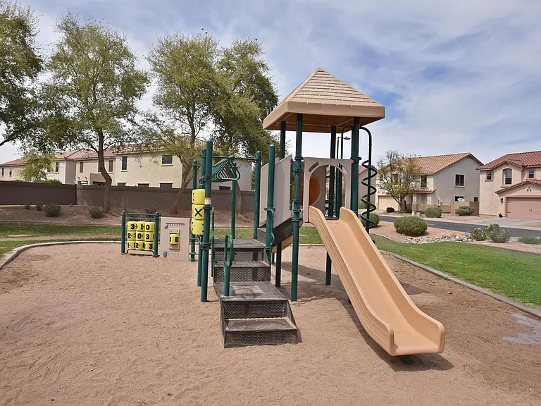 8843 E Pampa Ave — Photo 29
