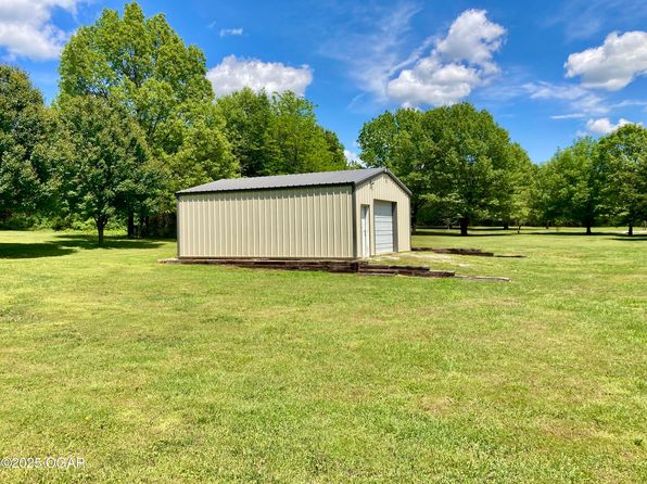 8018 S County Ln #214, Joplin, MO 64801