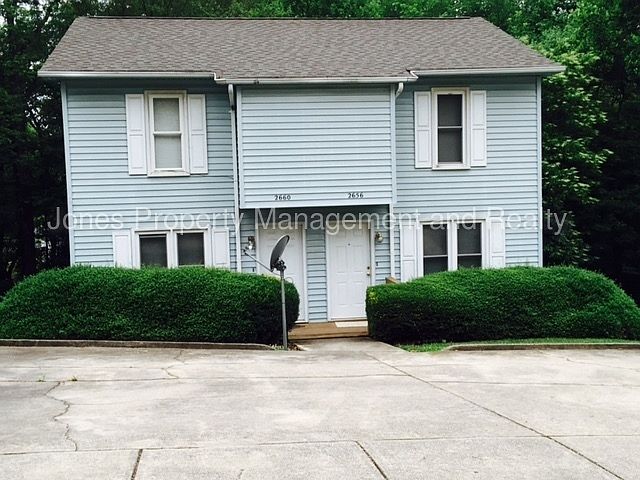 1st image of 2664 White Oak Ln