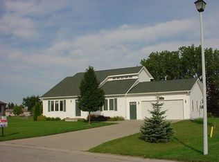 5398 Lisa Dr, Bay City, MI