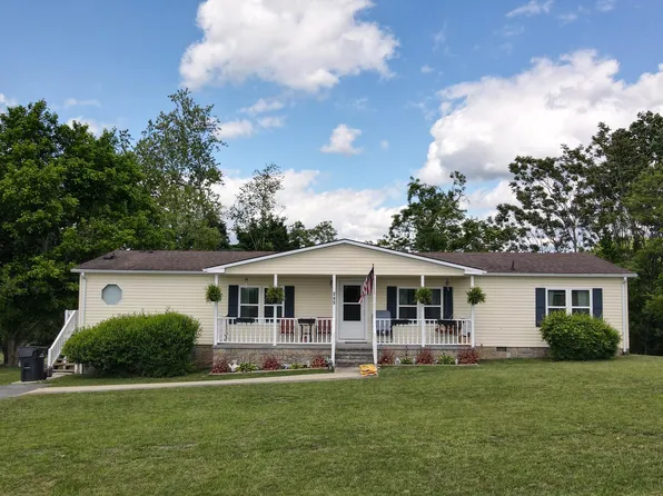 245 Wesley Dr, Piney Flats, TN 37686