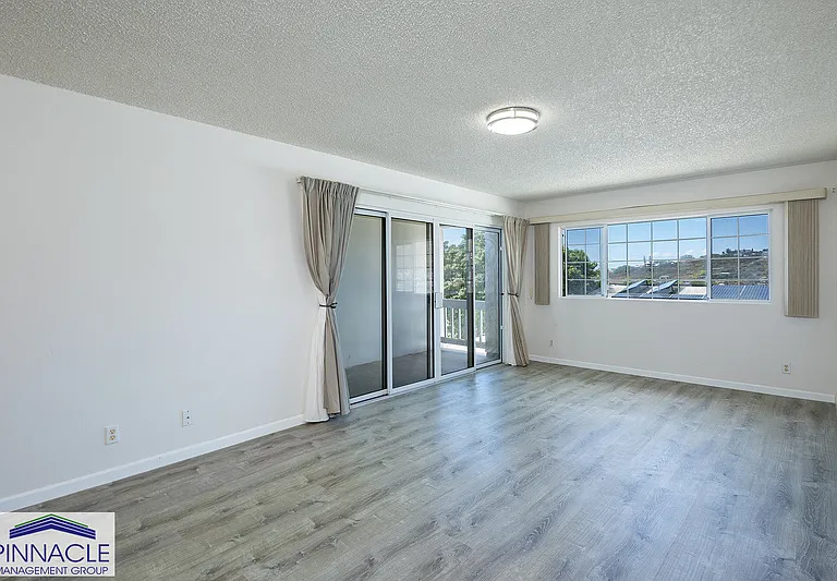 3533 Hinahina St — Photo 10