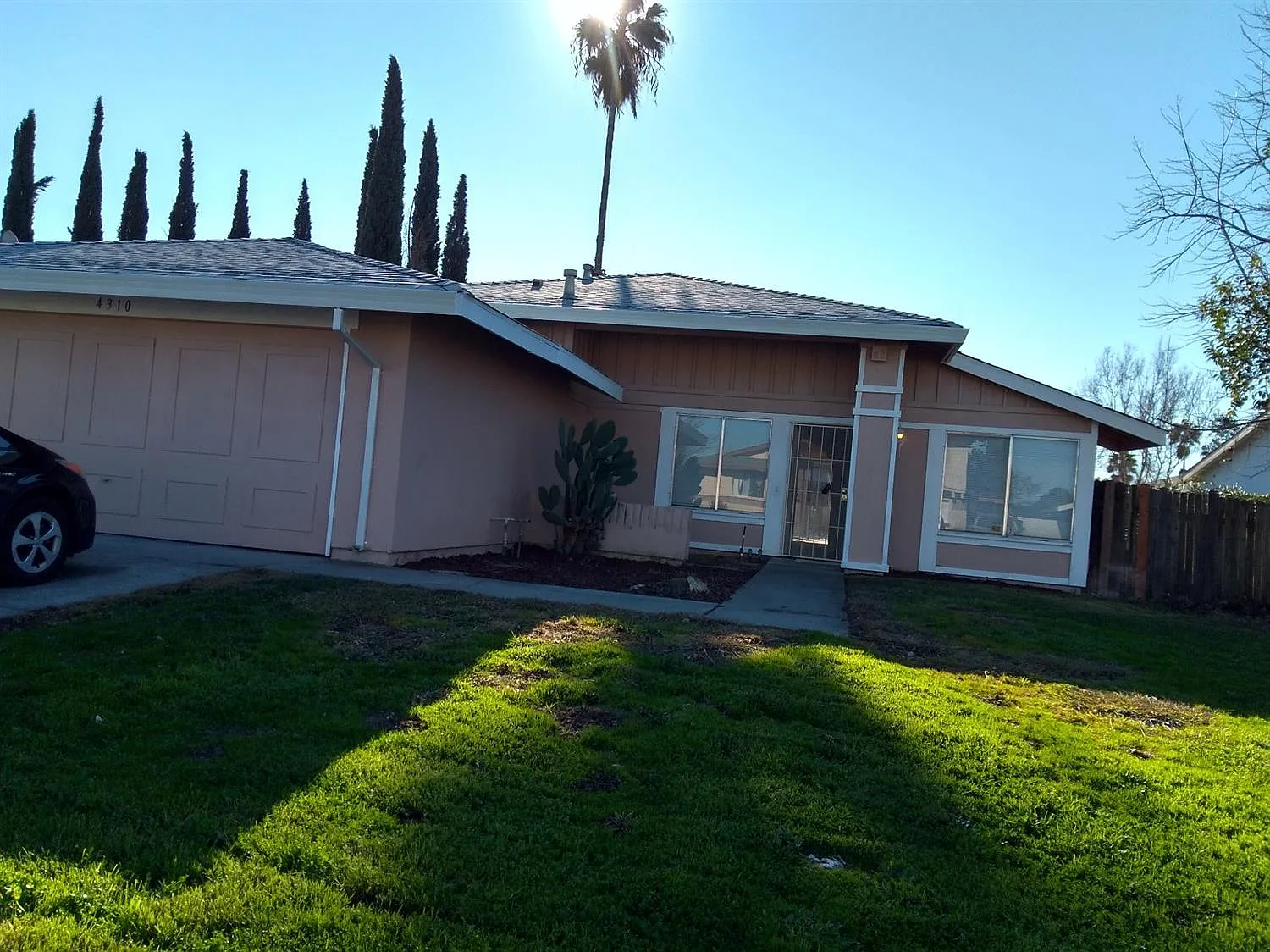 4310 Blackford Way photo 1