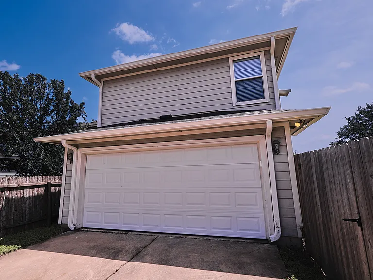9316 Rowlands Sayle Rd — Photo 57