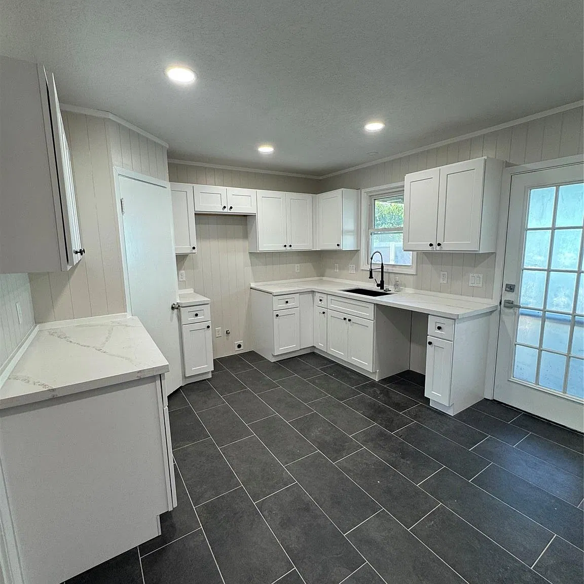 2 bed, 1.0 bath, 1020 sqft, $1,800 — Photo 3