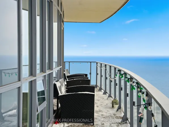 2212 Lake Shore Blvd W #4003, Toronto, ON M8V 0C2