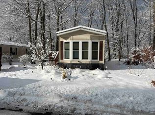 12 Cornwall Avenue, Exeter, NH 03833