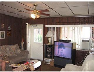 1st image of 403 40th St