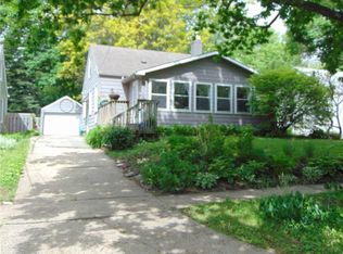 1068 33rd St, Des Moines, IA 50311