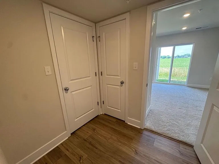 1312 Lake Lucerne Ln — Photo 11