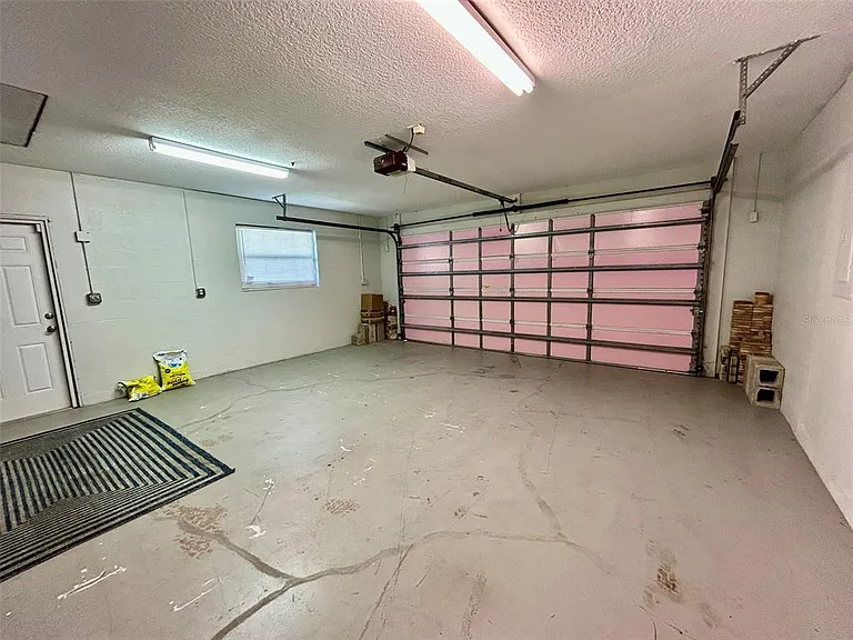 142 Solana St — Photo 22