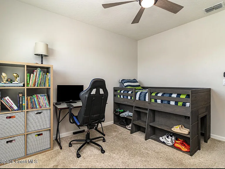 7389 Tourmaline Dr — Photo 20