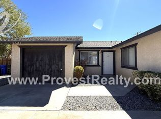 13261 Mohawk Rd APT 3, Apple Valley, CA 92308