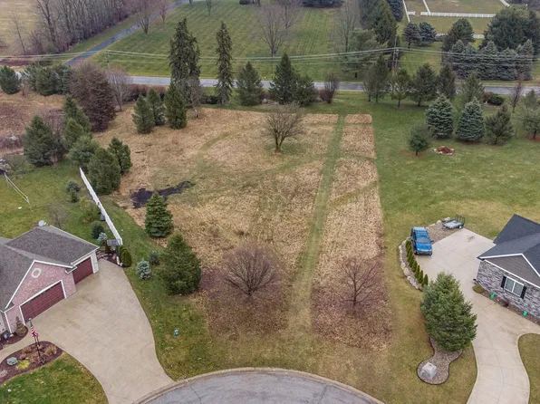 26550 Boulder Crest Ct, South Bend, IN 46628