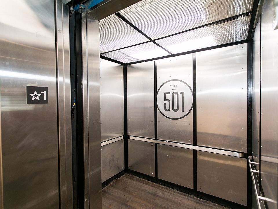 1st image of 501 W Franklin St #313