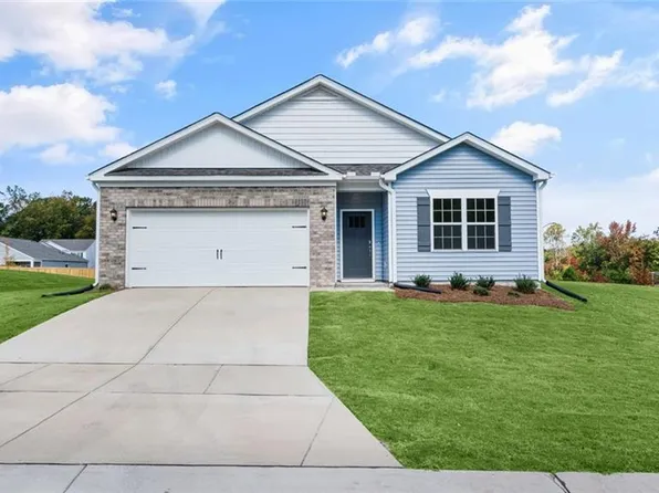 632 Starfall Rd, Graham, NC 27253