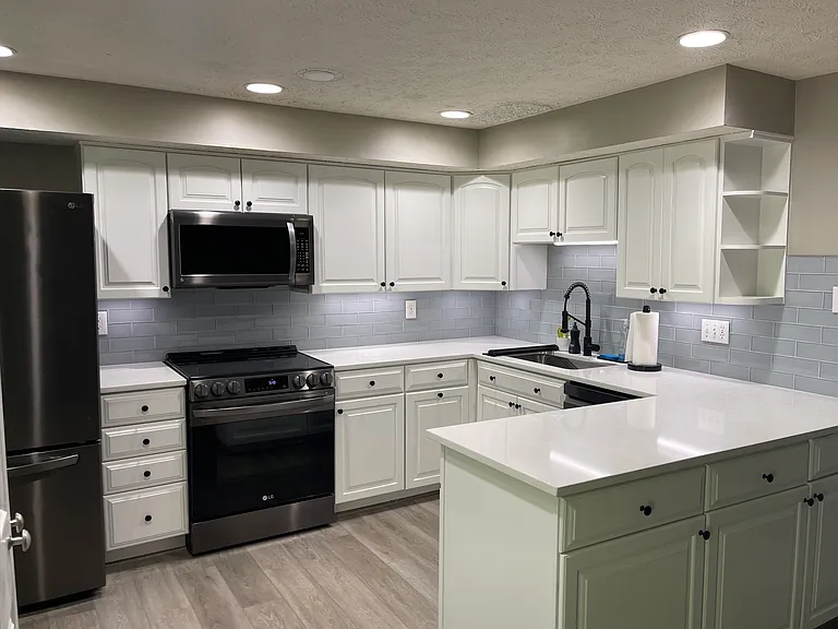 8117 Willowdale Ct — Photo 3