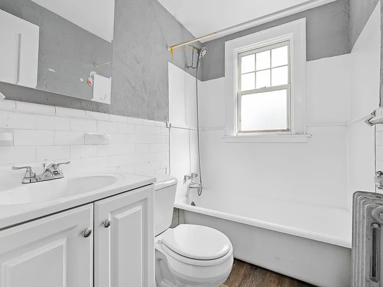 Colvin View Apartments — Photo 11
