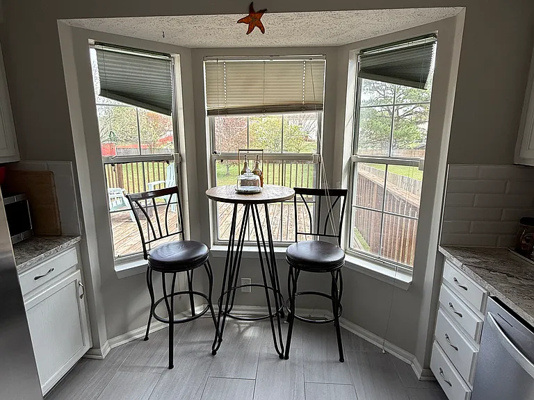 2762 Riverbend Dr — Photo 20