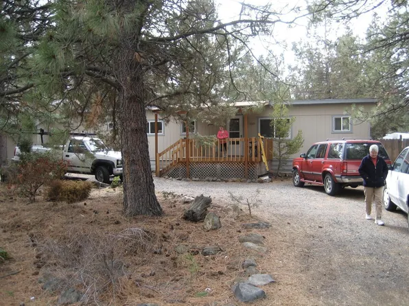 61651 Cherrywood Ln, Bend, OR 97702