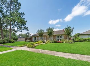 16430 Tibet Rd, Friendswood, TX 77546