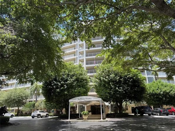 3499 Oaks Way #506, Pompano Beach, FL 33069