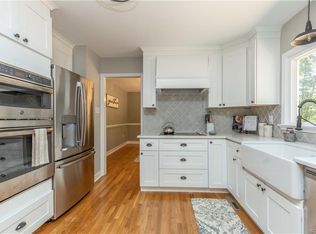 13426 Kingsmill Rd, Midlothian, VA 23113