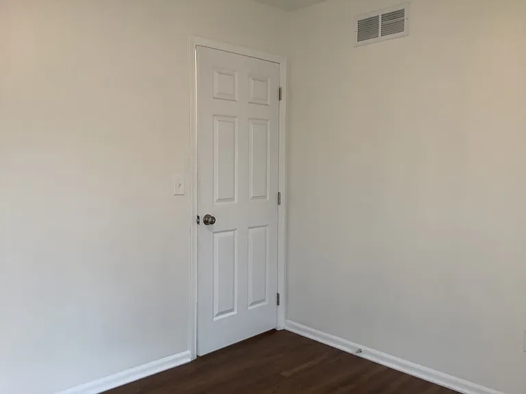 807 Mill Run Dr — Photo 13