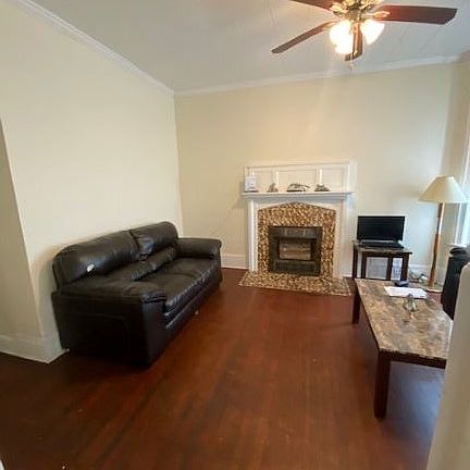 2nd image of 1531 E Genesee St #22