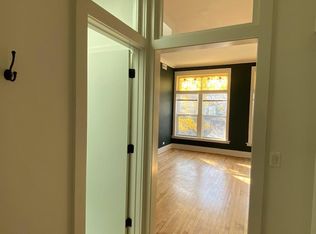 4613 N Damen Ave #2F, Chicago, IL 60625