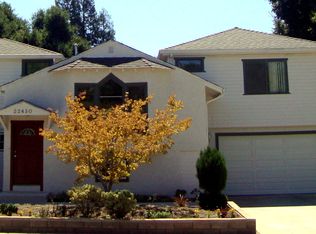 22450 Cupertino Rd, Cupertino, CA 95014