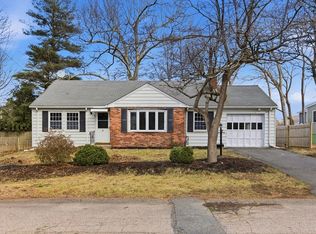8 Junior Ter, Randolph, MA 02368