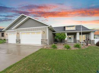 6601 E 33rd St, Sioux Falls, SD 57110