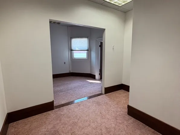 8 South Idaho Street - B, 8 S Idaho St, Dillon, MT 59725