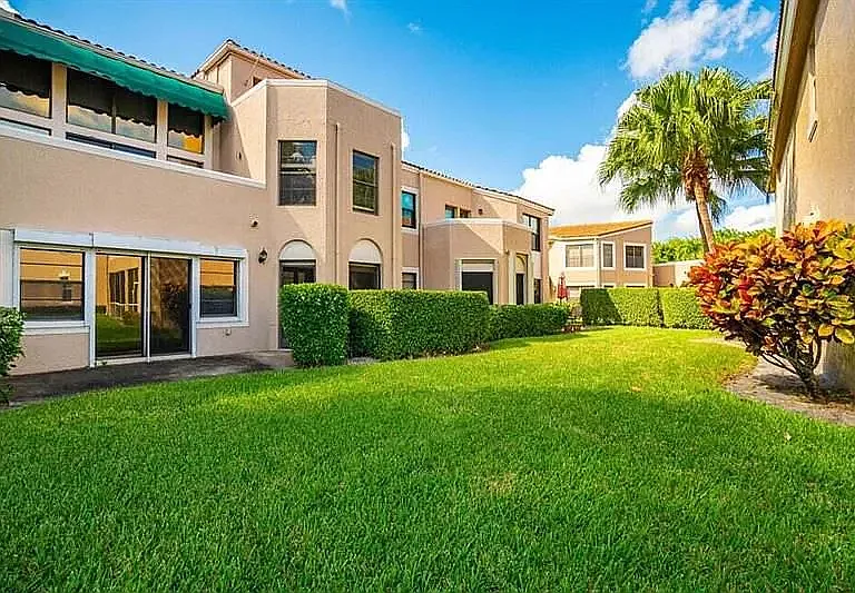 6630 Villa Sonrisa Dr #711 — Photo 12