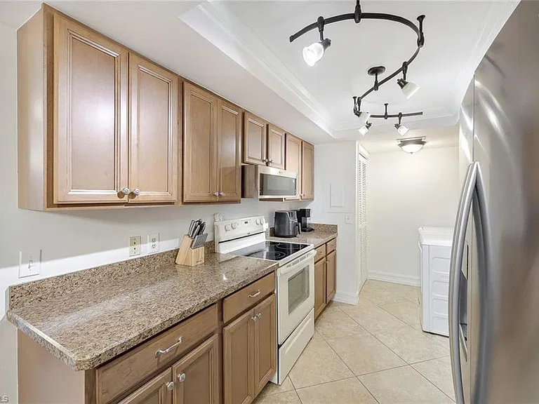 3625 Boca Ciega Dr #204 — Photo 8