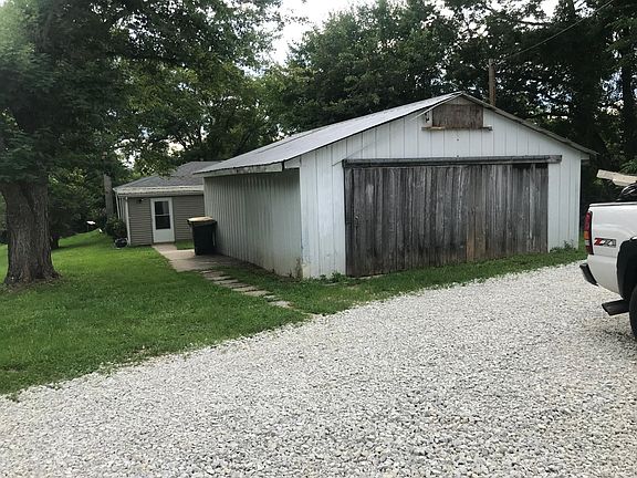 2 car det. garage behind house.