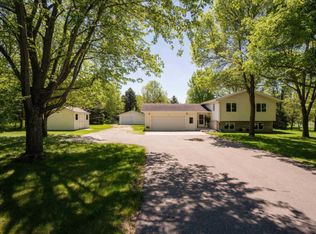 1214 Oakwood Vw, Fergus Falls, MN 56537